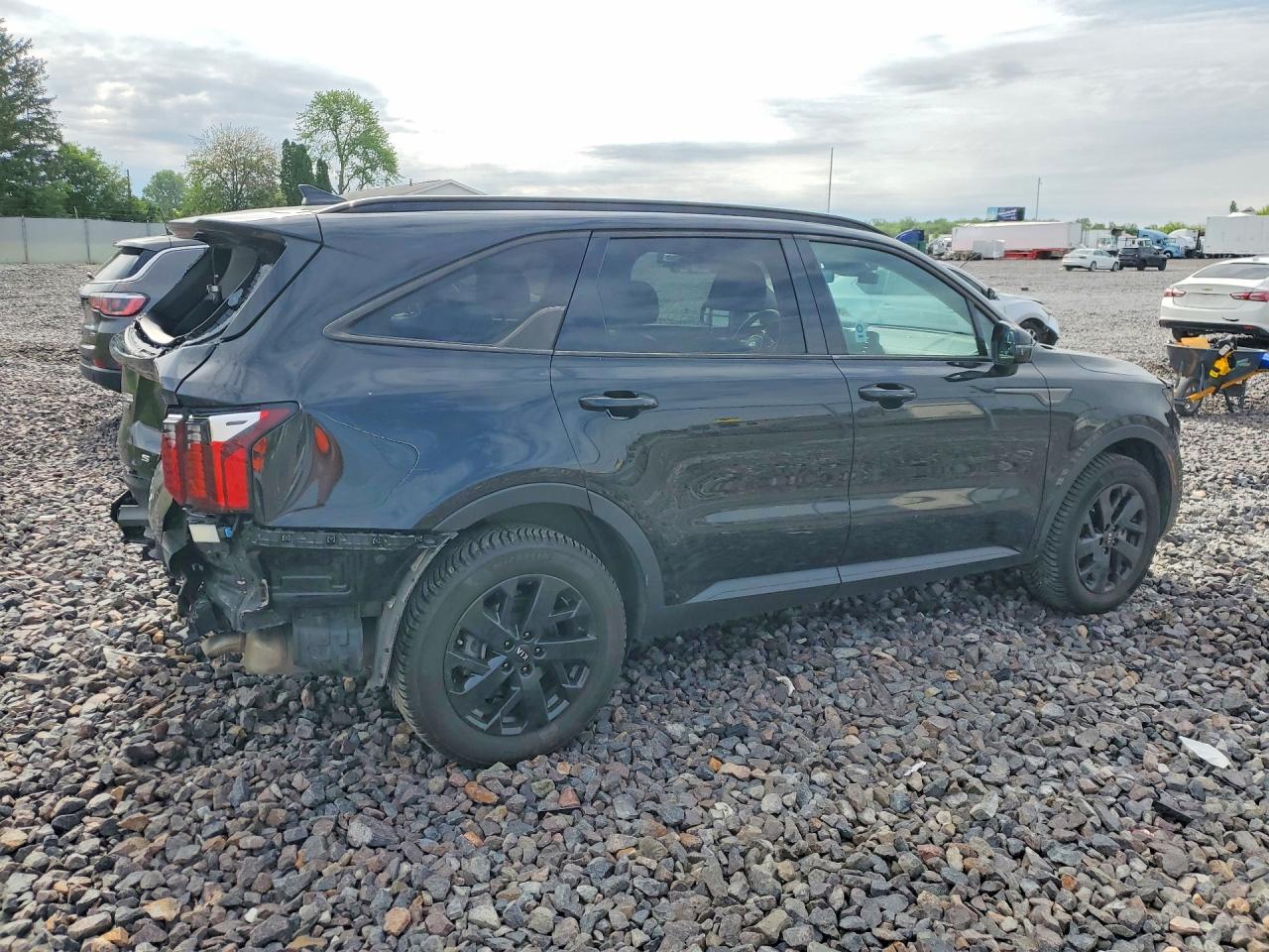 2021 KIA SORENTO