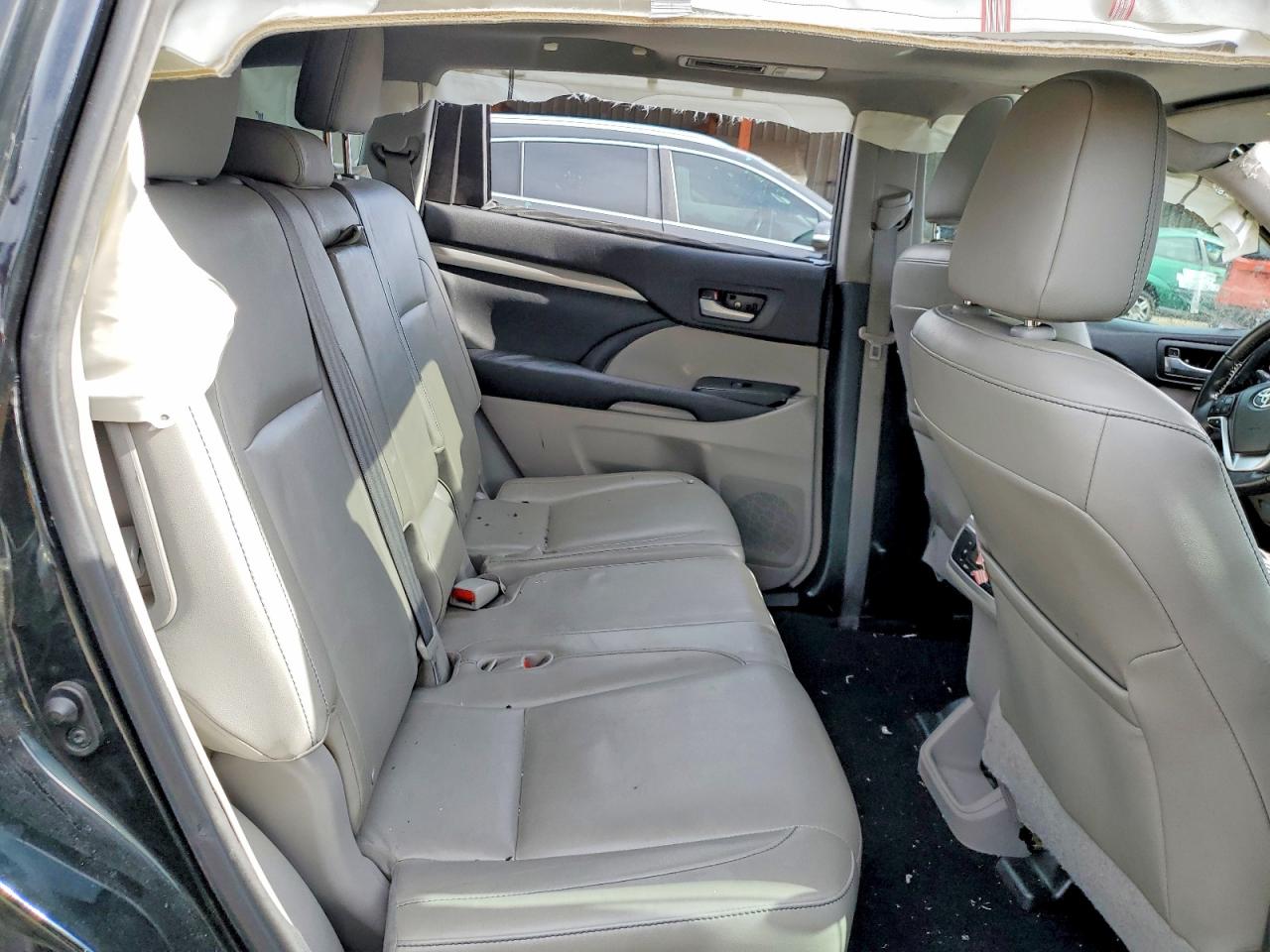 2015 TOYOTA HIGHLANDER