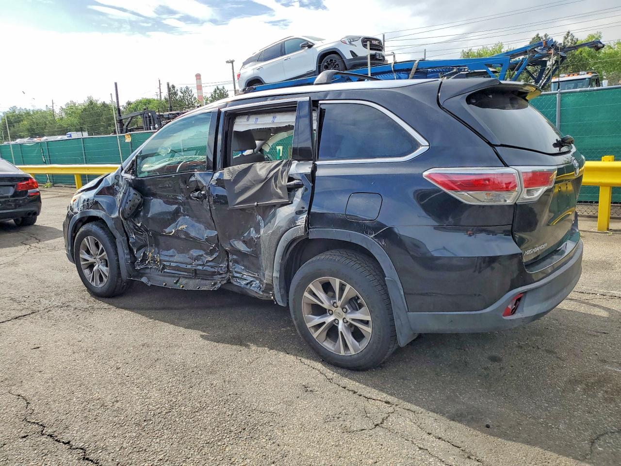 2015 TOYOTA HIGHLANDER