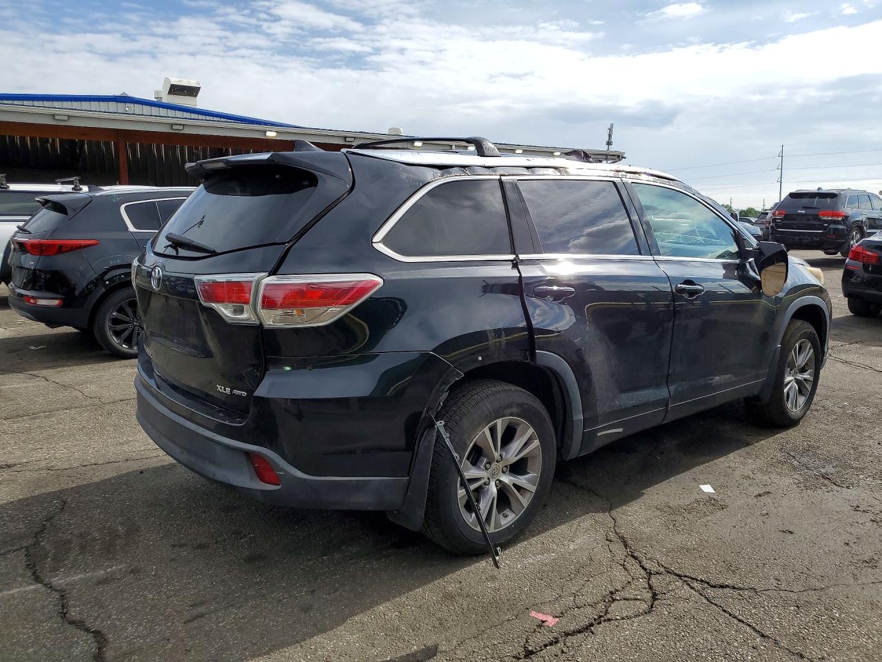 2015 TOYOTA HIGHLANDER