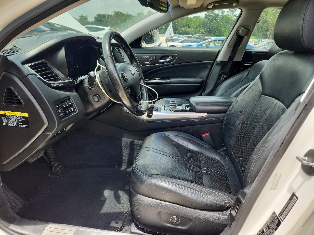 2015 KIA K900