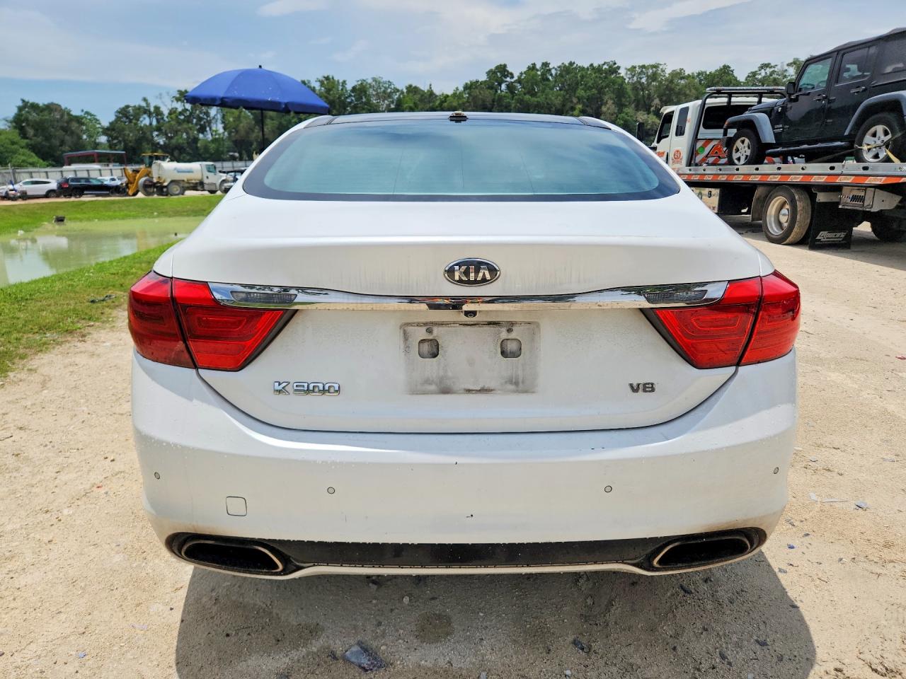 2015 KIA K900
