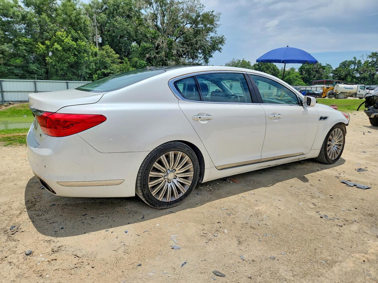 2015 KIA K900