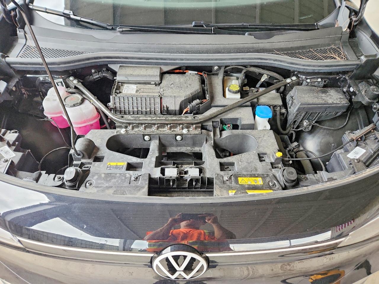 2025 VOLKSWAGEN ID.4 PRO
