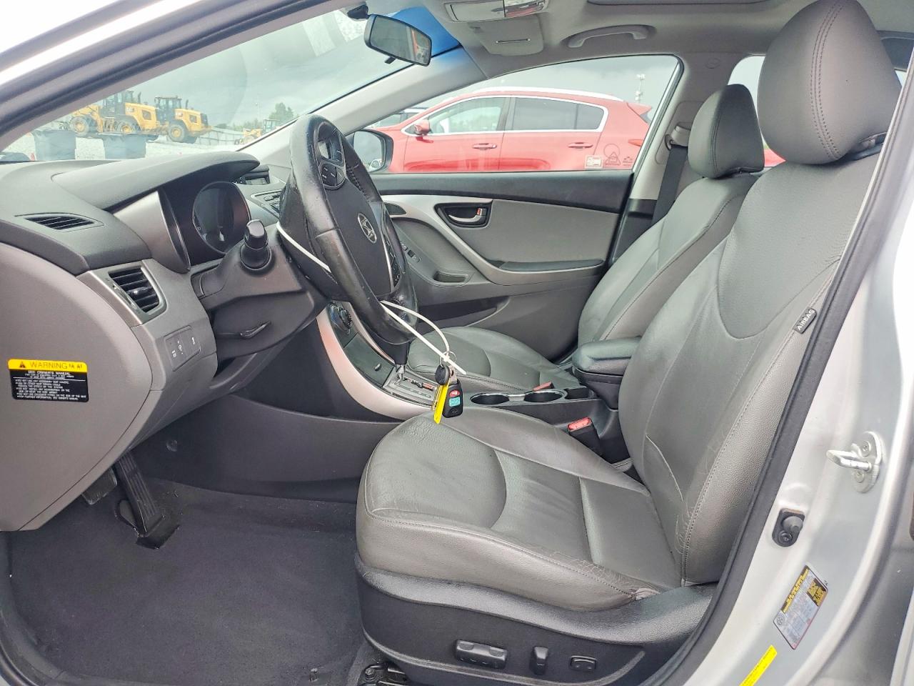 2013 HYUNDAI ELANTRA