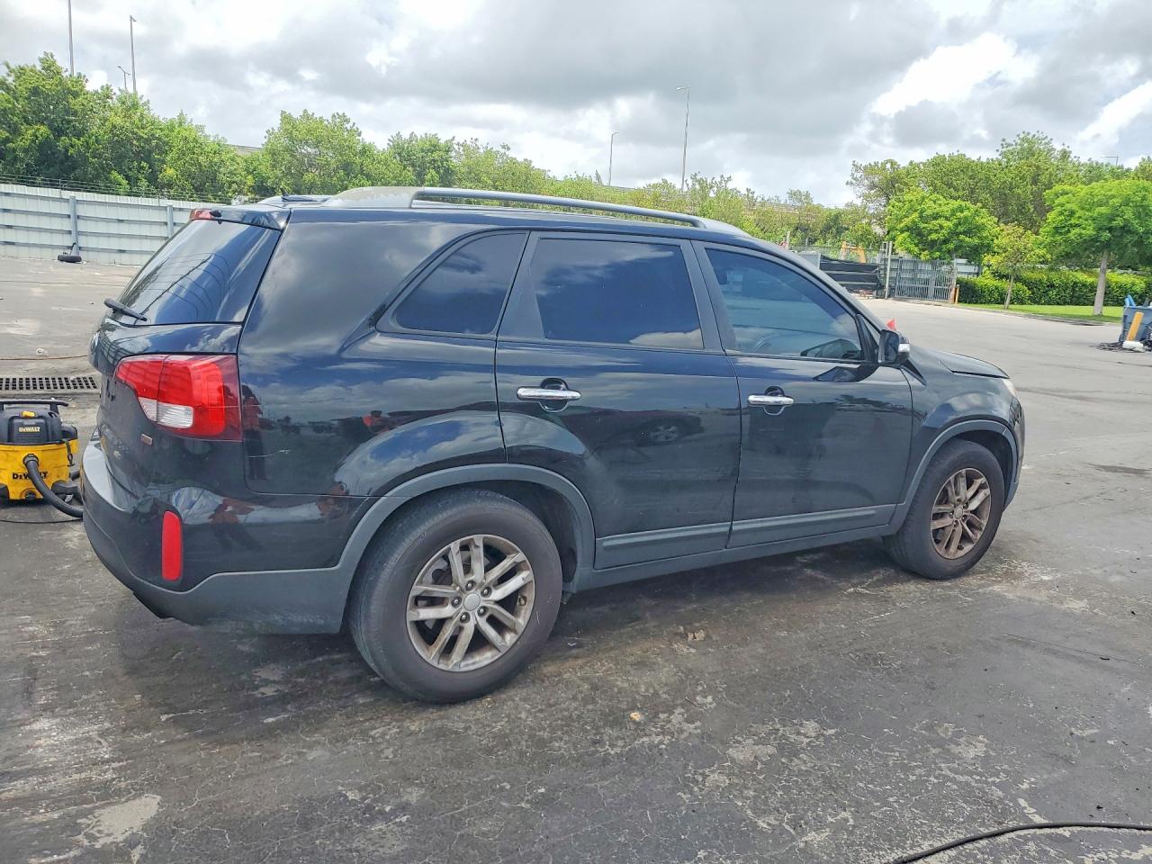 2014 KIA SORENTO