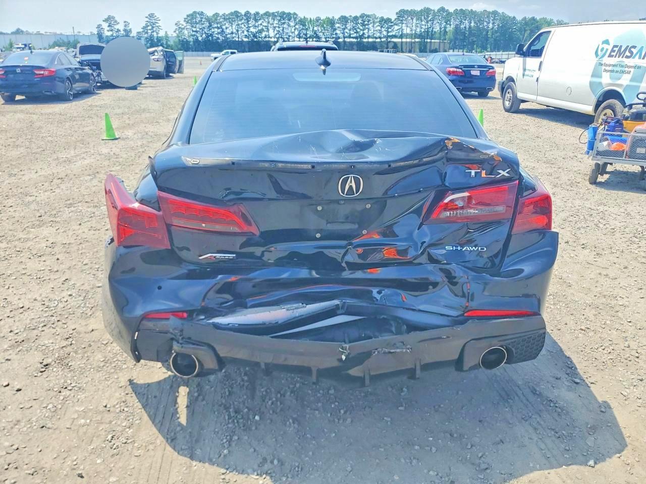 2018 ACURA TLX