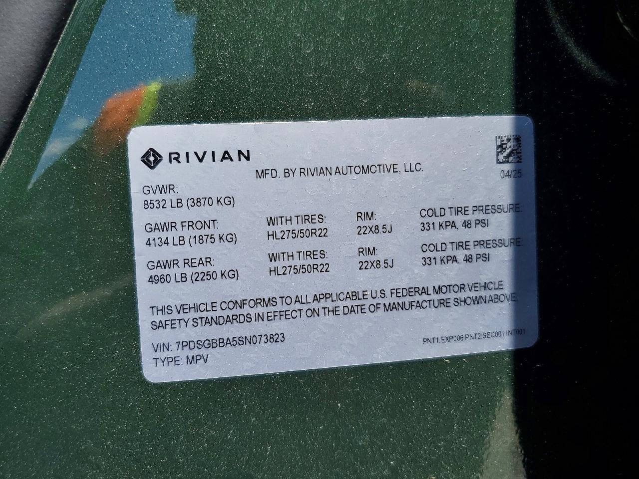 2025 RIVIAN RIS
