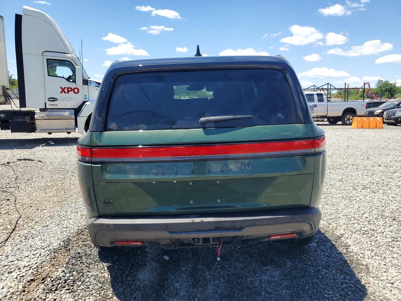 2025 RIVIAN RIS
