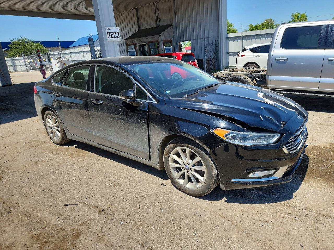 2017 FORD FUSION