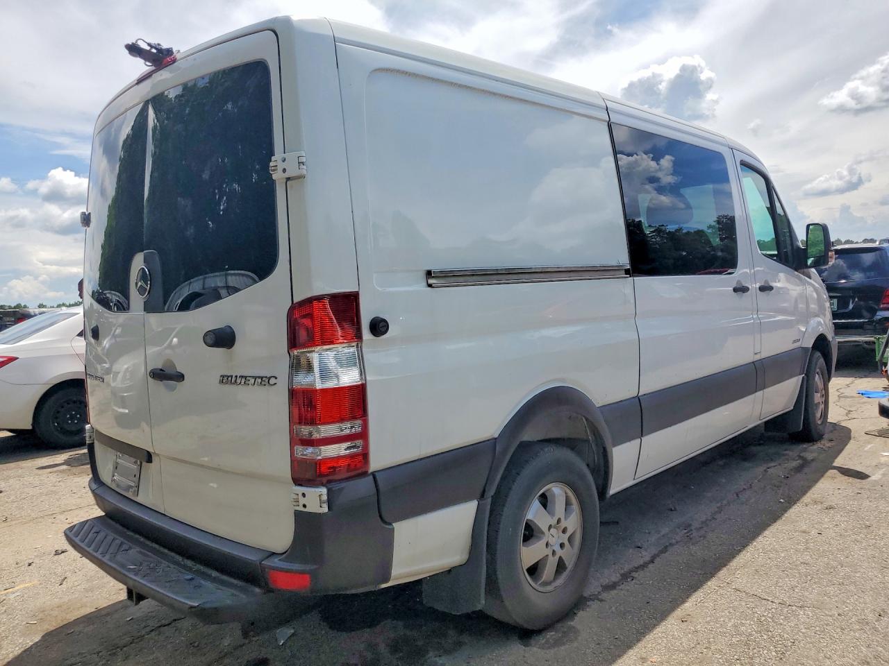2015 MERCEDES-BENZ SPRINTER