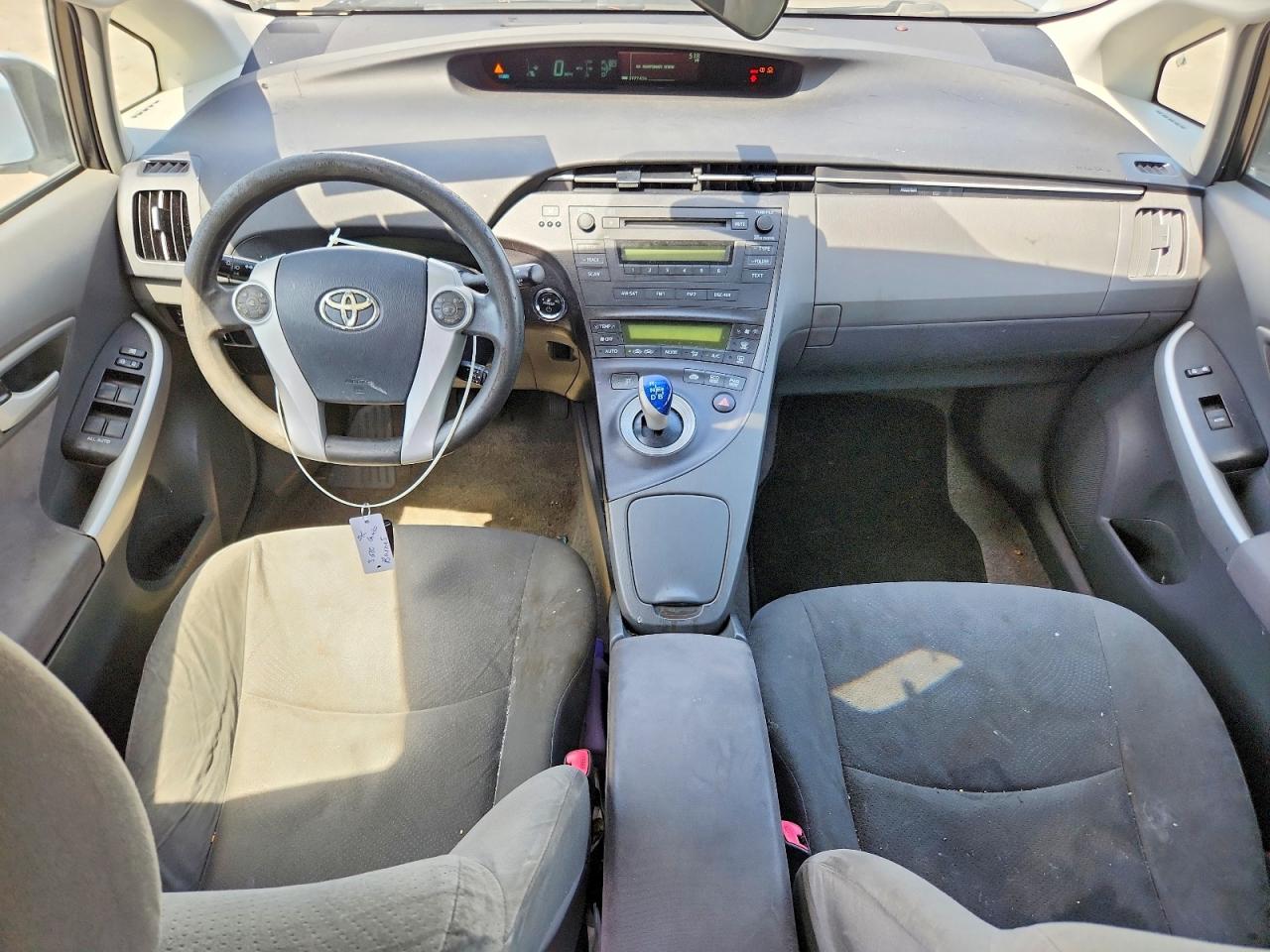 2011 TOYOTA PRIUS