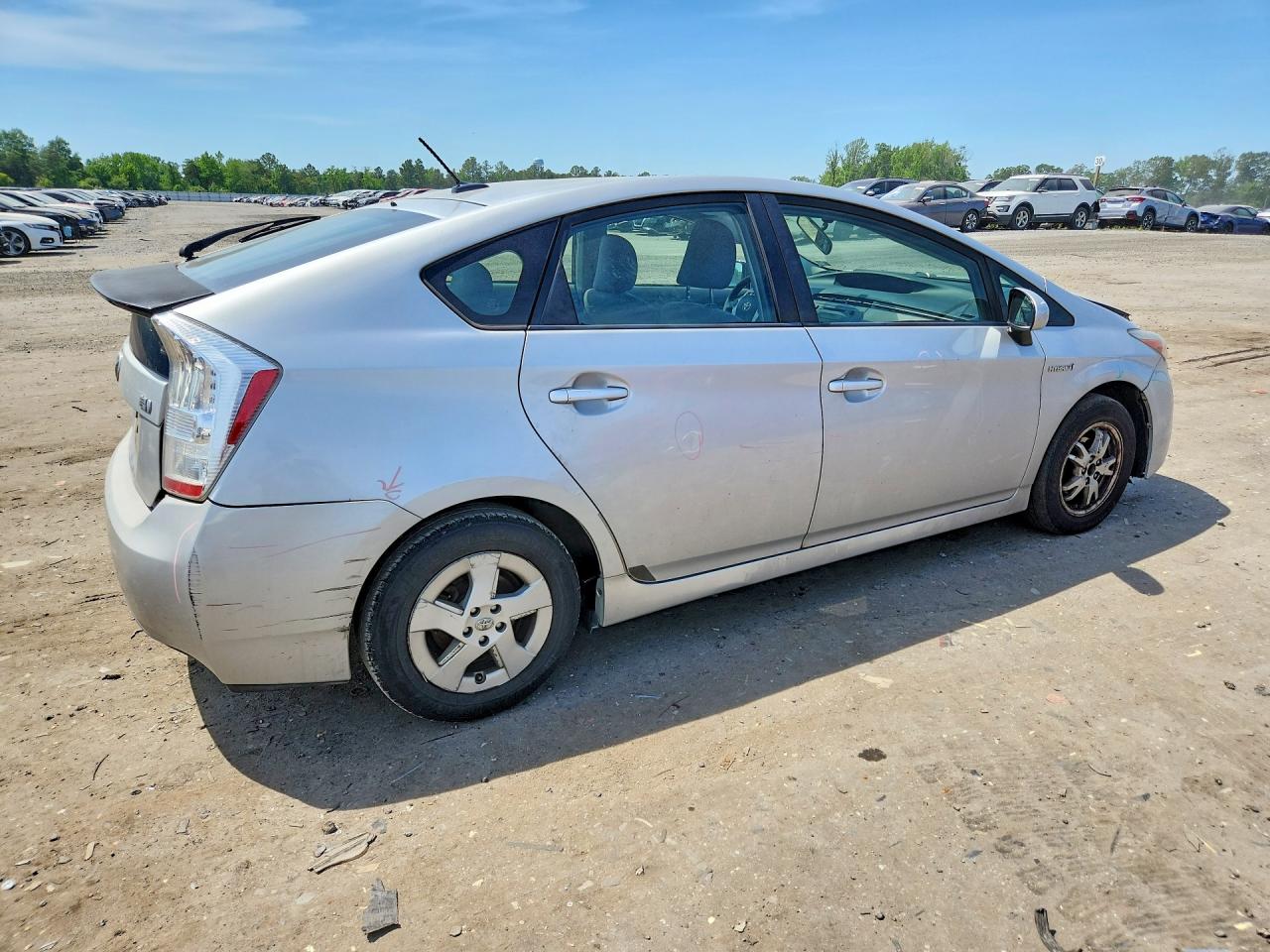 2011 TOYOTA PRIUS