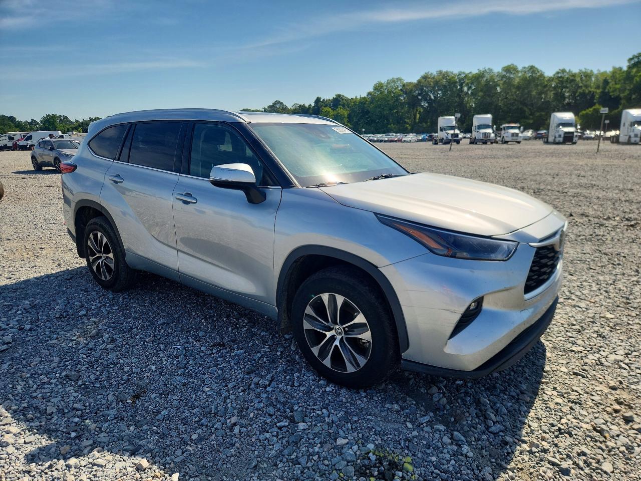 2022 TOYOTA HIGHLANDER