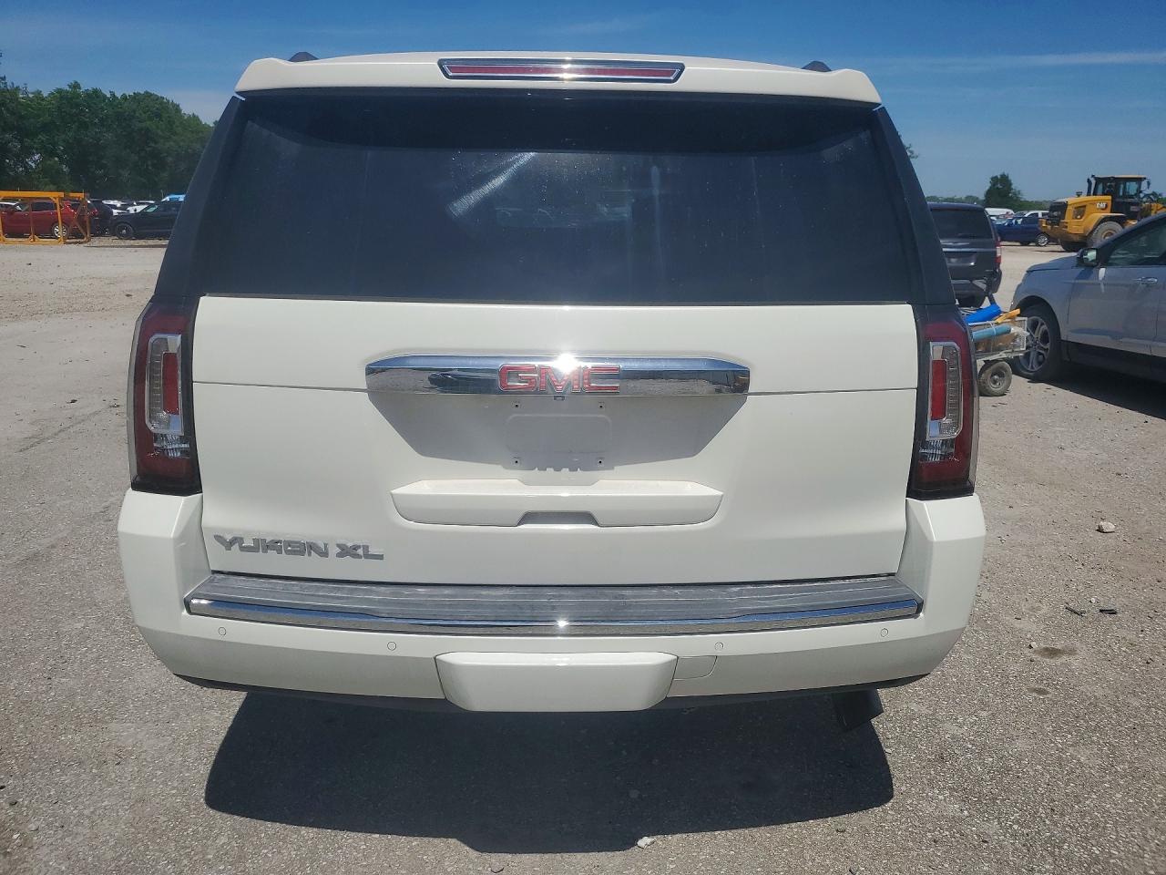 2015 GMC YUKON