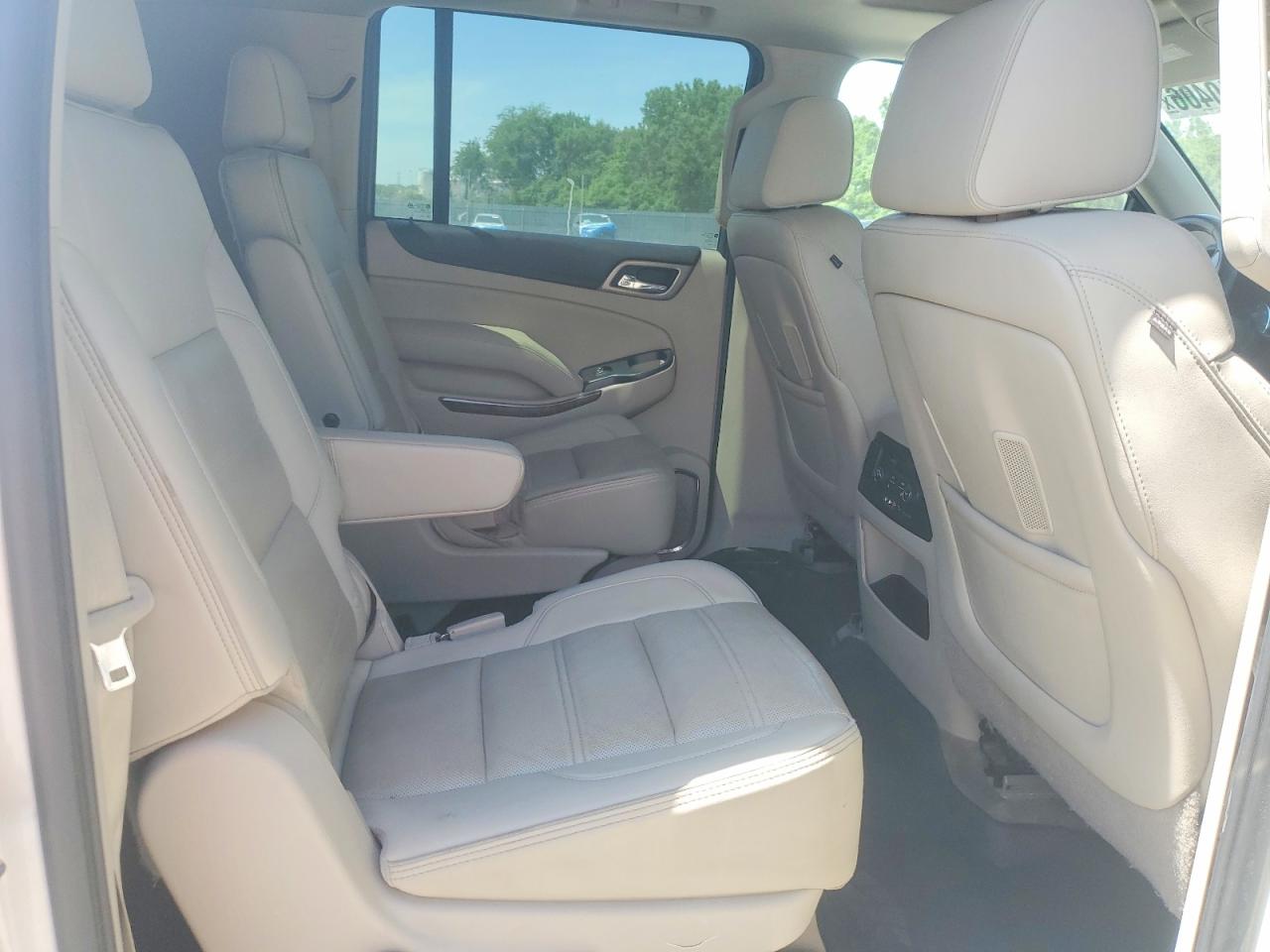 2015 GMC YUKON