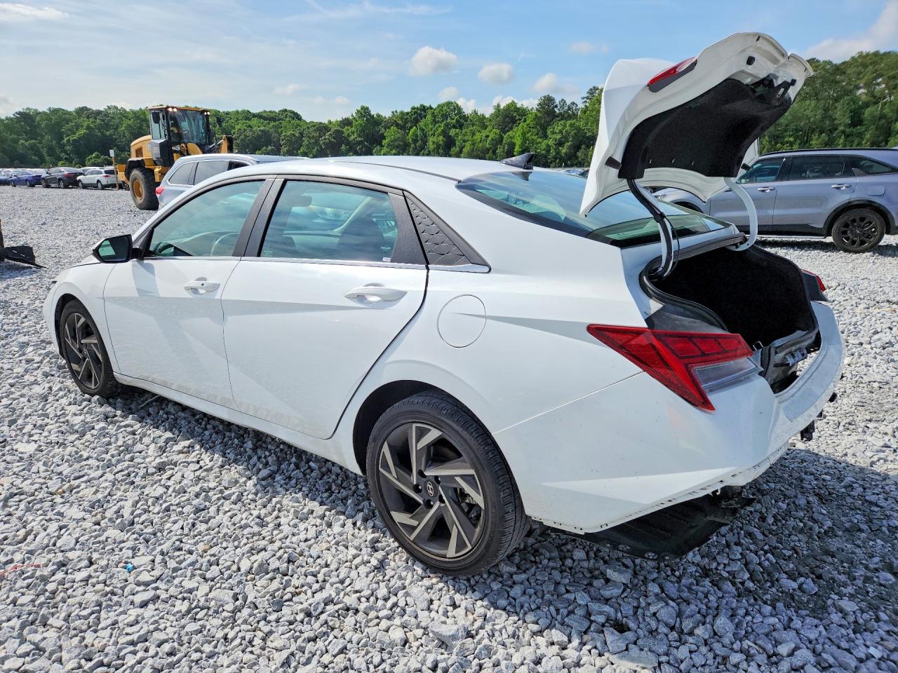 2025 HYUNDAI ELANTRA