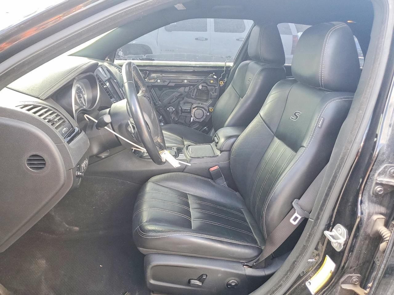 2021 CHRYSLER 300