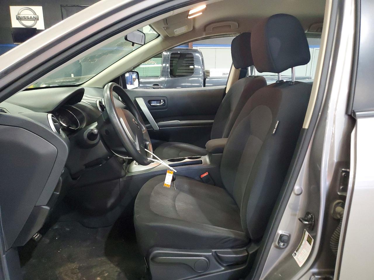 2011 NISSAN ROGUE