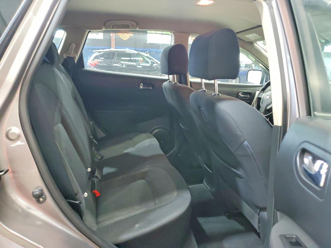 2011 NISSAN ROGUE