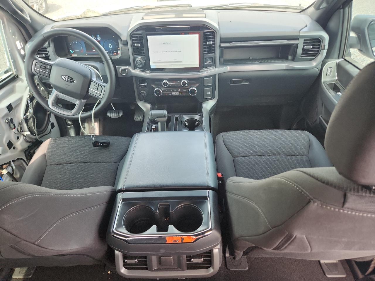 2025 FORD F150
