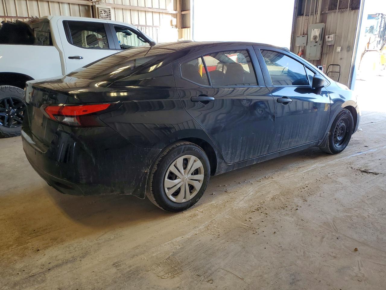 2020 NISSAN VERSA