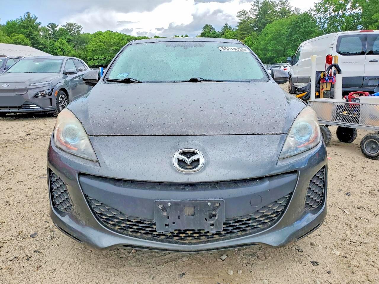 2013 MAZDA 3