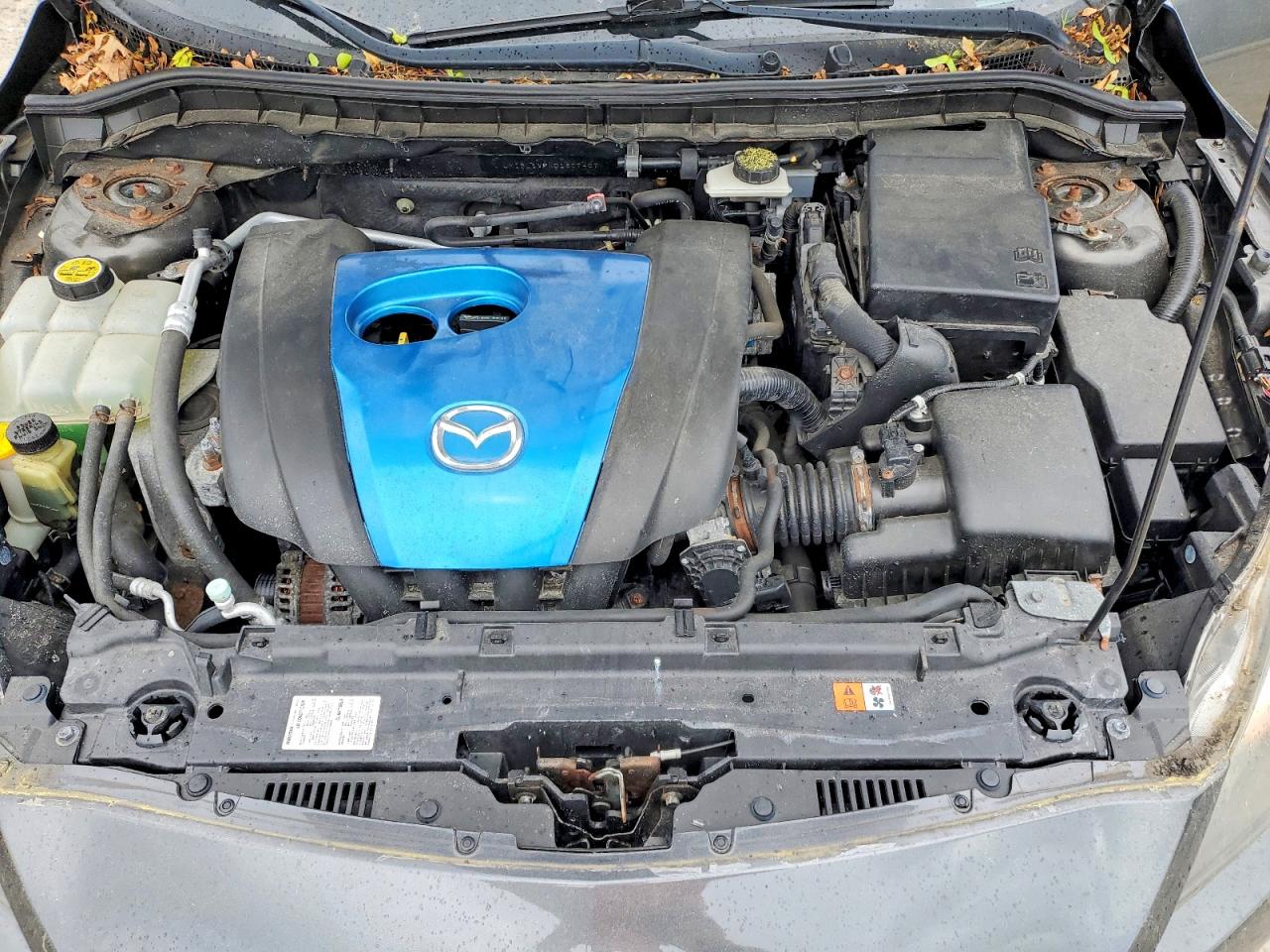 2013 MAZDA 3