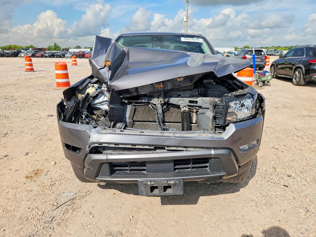 2022 NISSAN FRONTIER