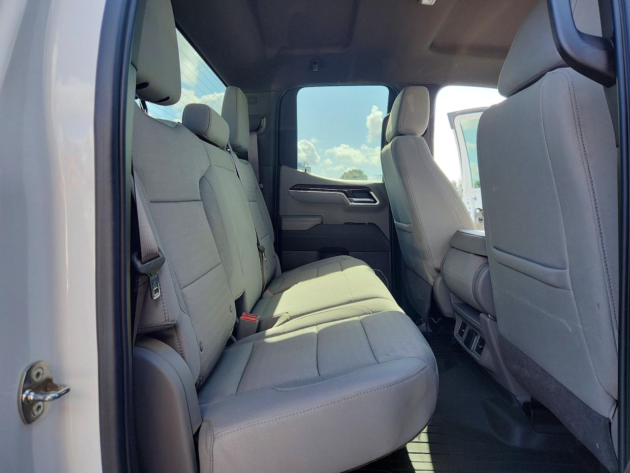 2023 GMC SIERRA