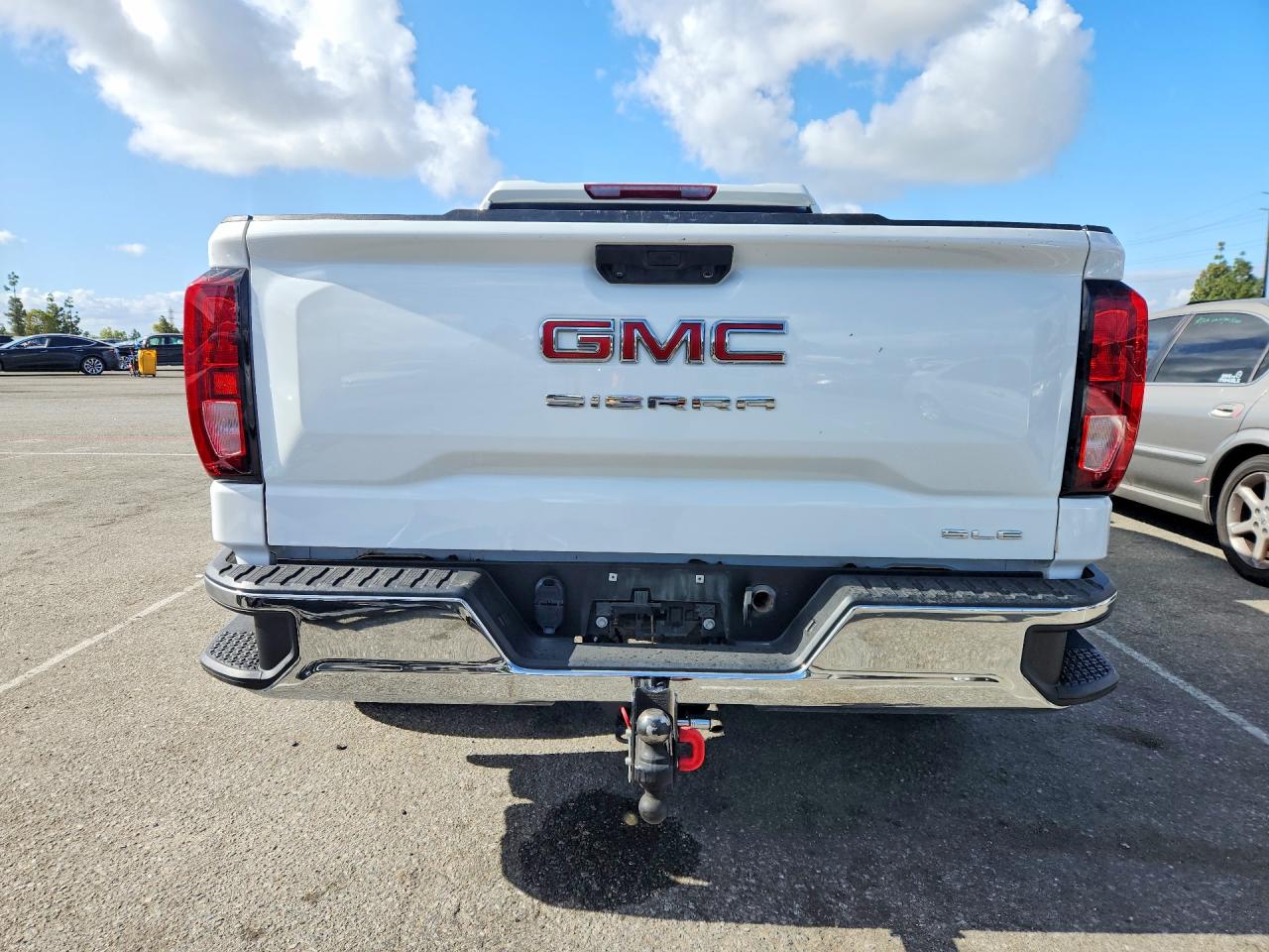 2023 GMC SIERRA