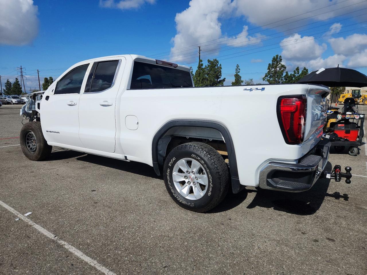 2023 GMC SIERRA