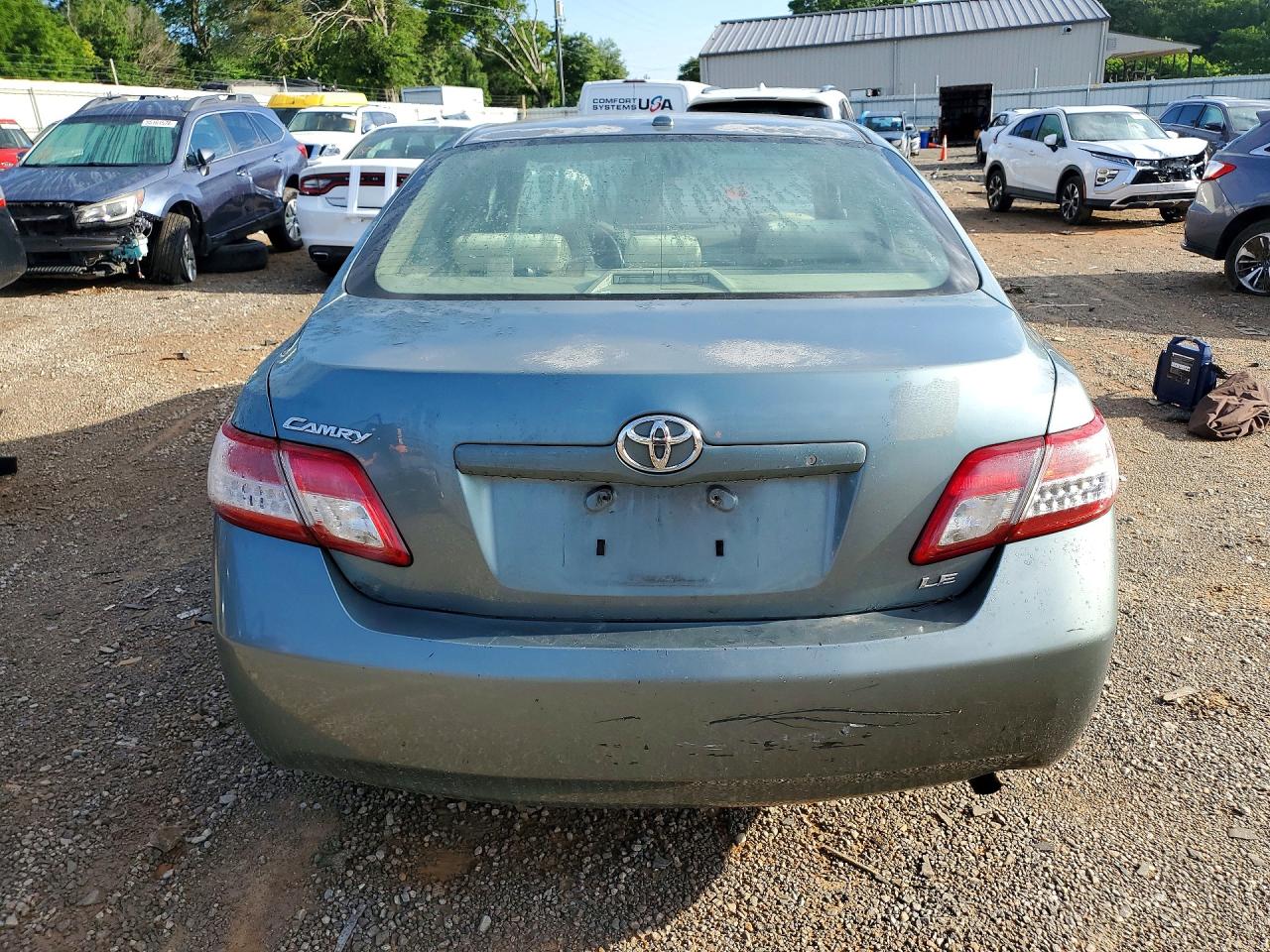 2010 TOYOTA CAMRY
