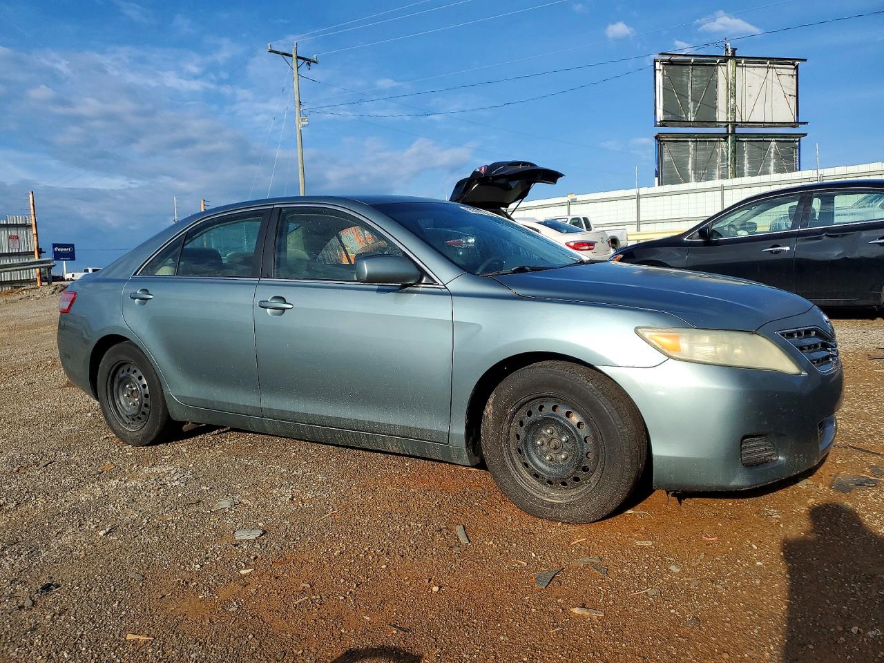 2010 TOYOTA CAMRY