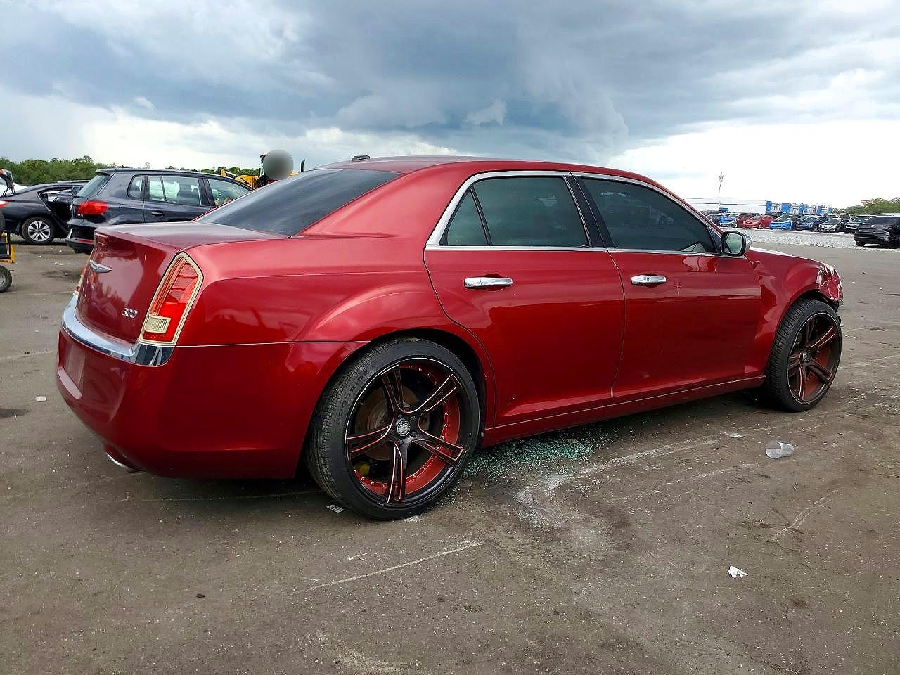 2013 CHRYSLER 300