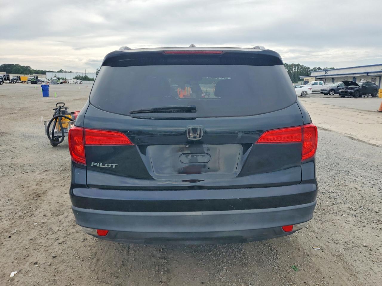 2016 HONDA PILOT