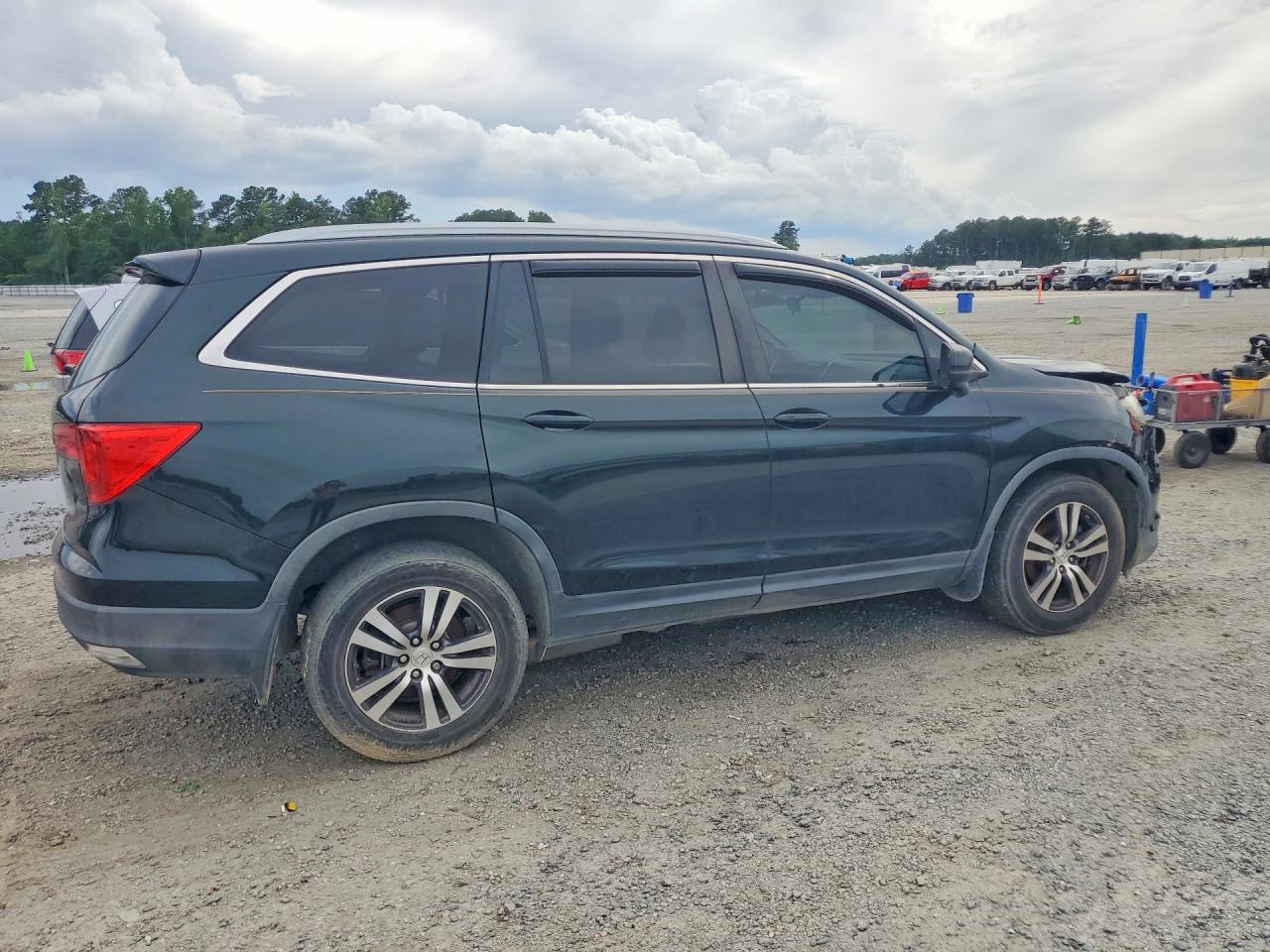 2016 HONDA PILOT
