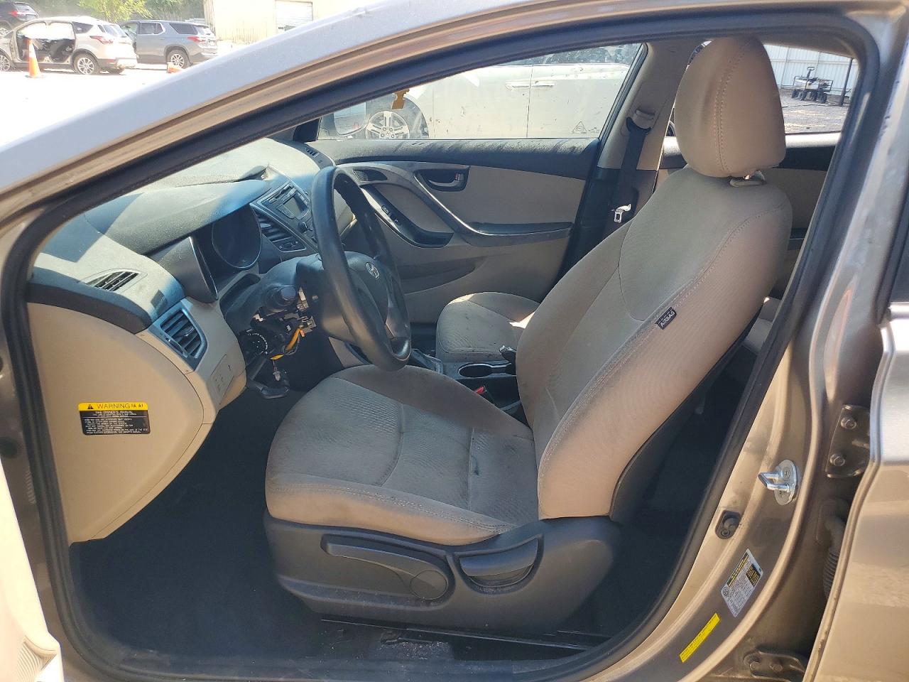 2016 HYUNDAI ELANTRA