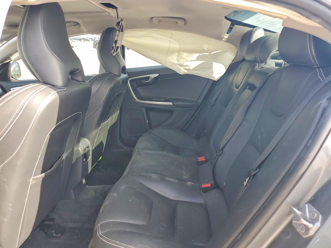 2018 VOLVO S60