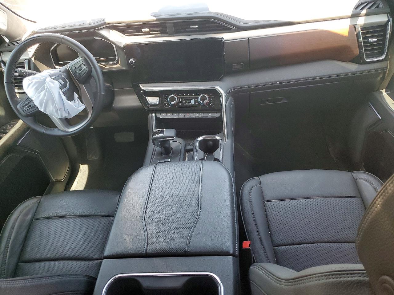 2024 GMC SIERRA