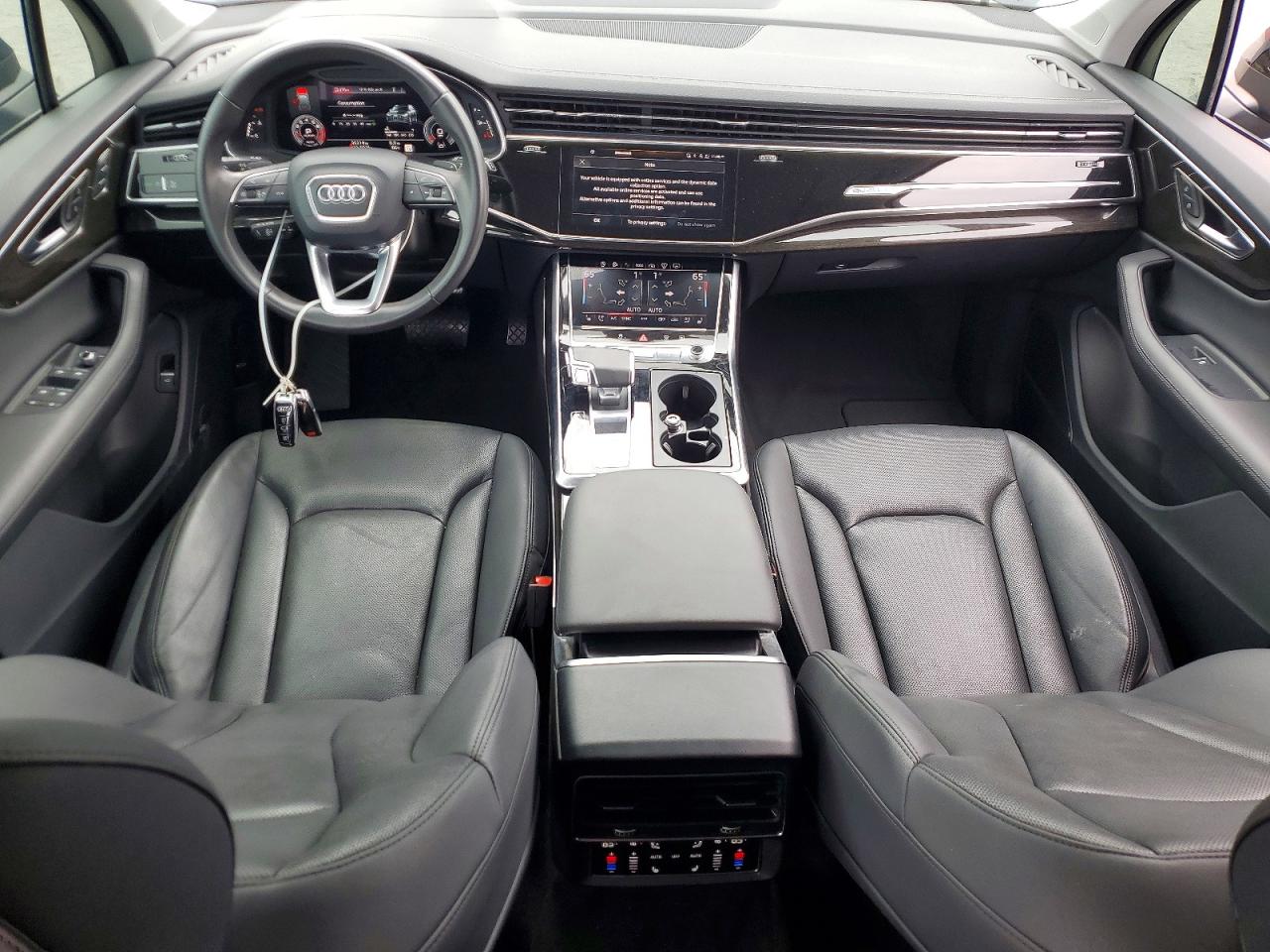 2023 AUDI Q7