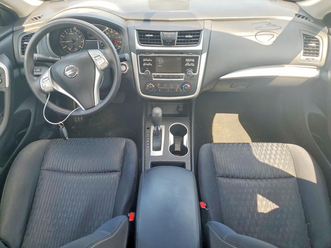 2017 NISSAN ALTIMA
