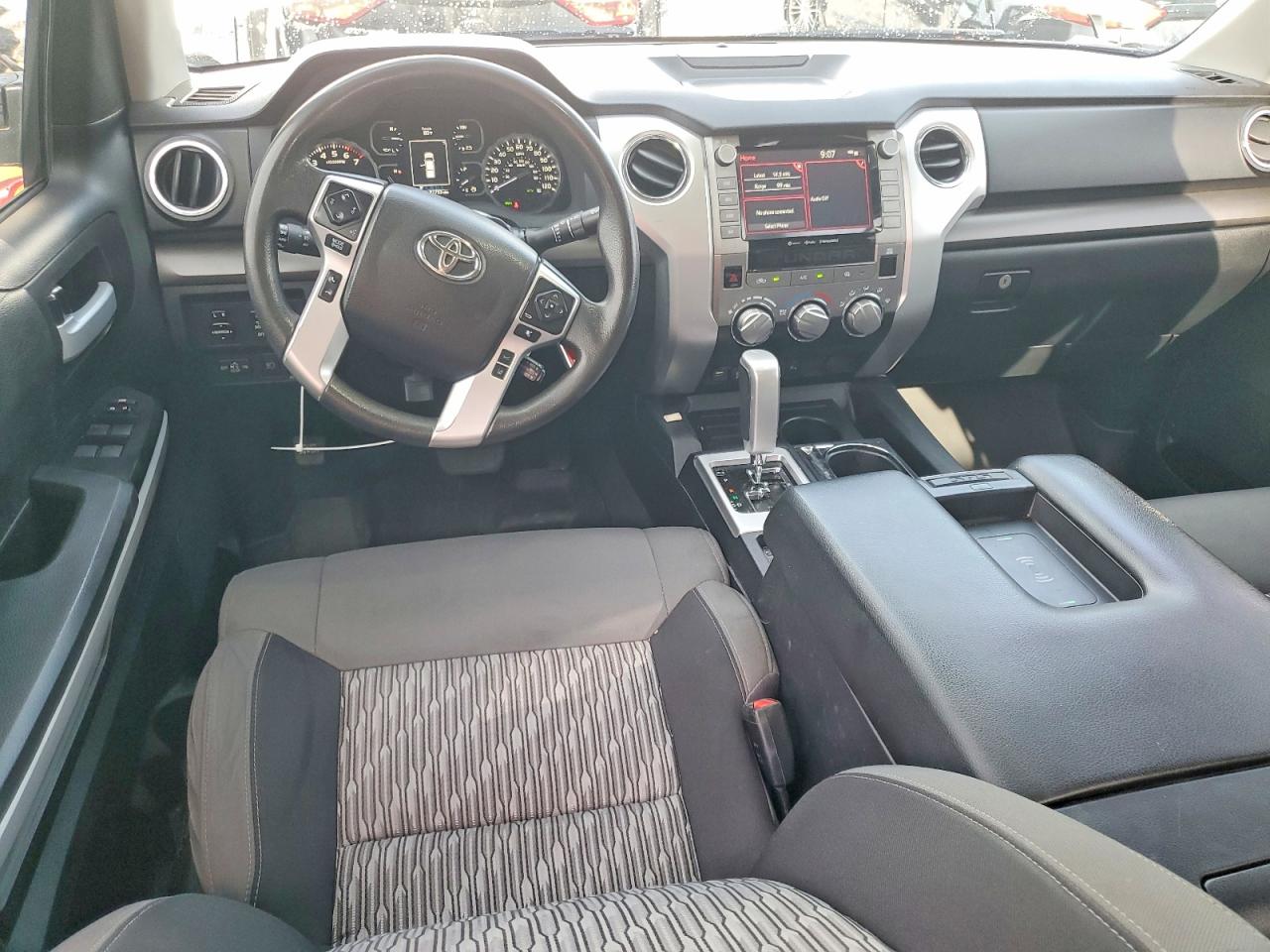 2021 TOYOTA TUNDRA