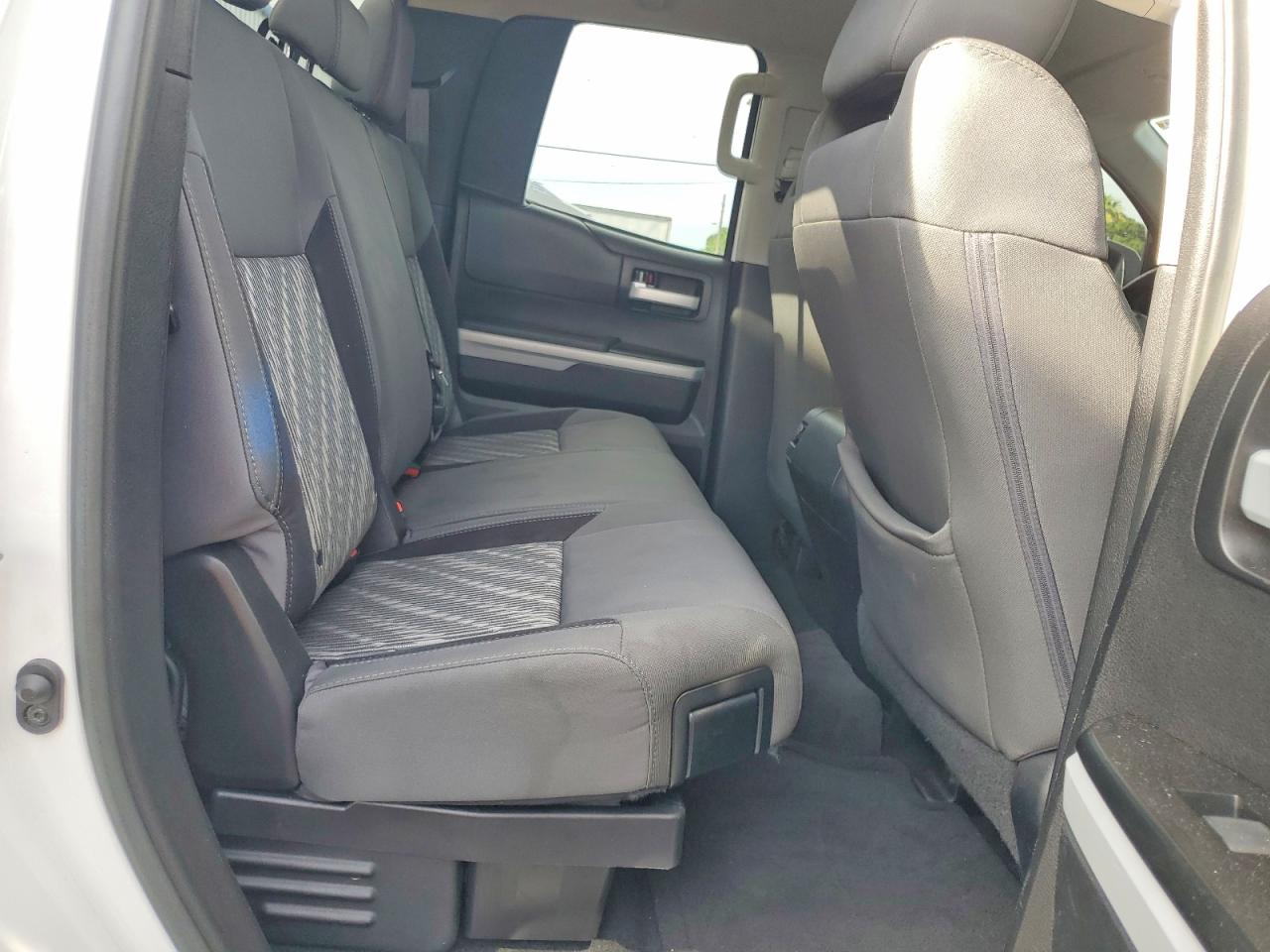 2021 TOYOTA TUNDRA
