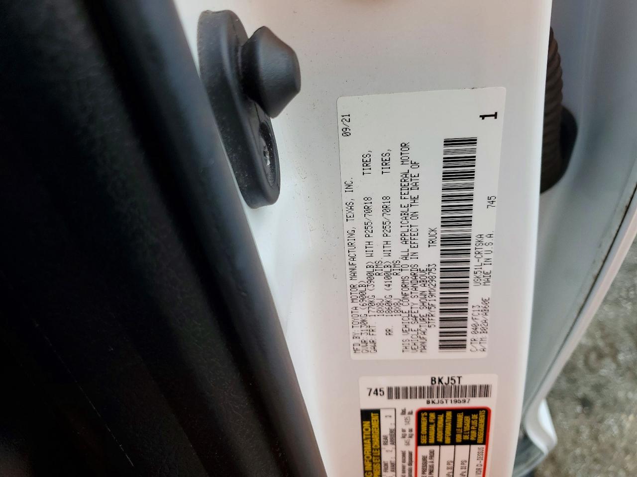2021 TOYOTA TUNDRA