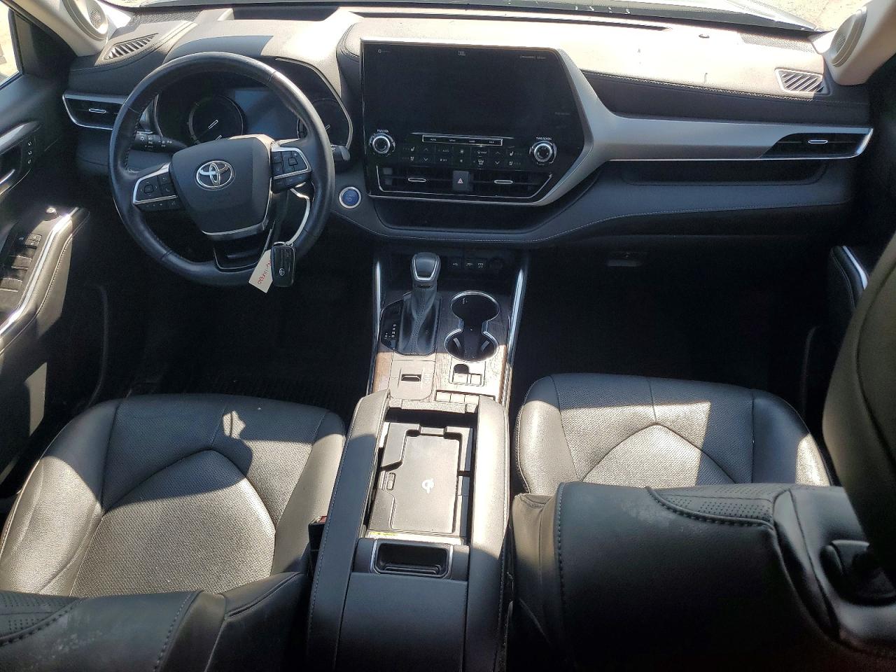 2021 TOYOTA HIGHLANDER