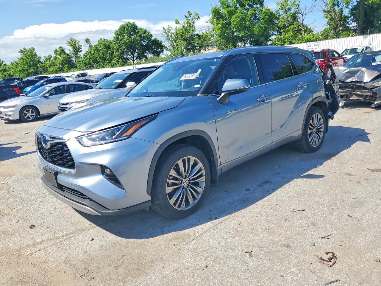 2021 TOYOTA HIGHLANDER