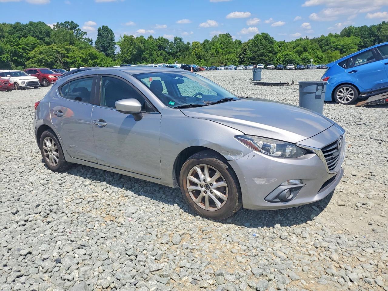 2016 MAZDA 3