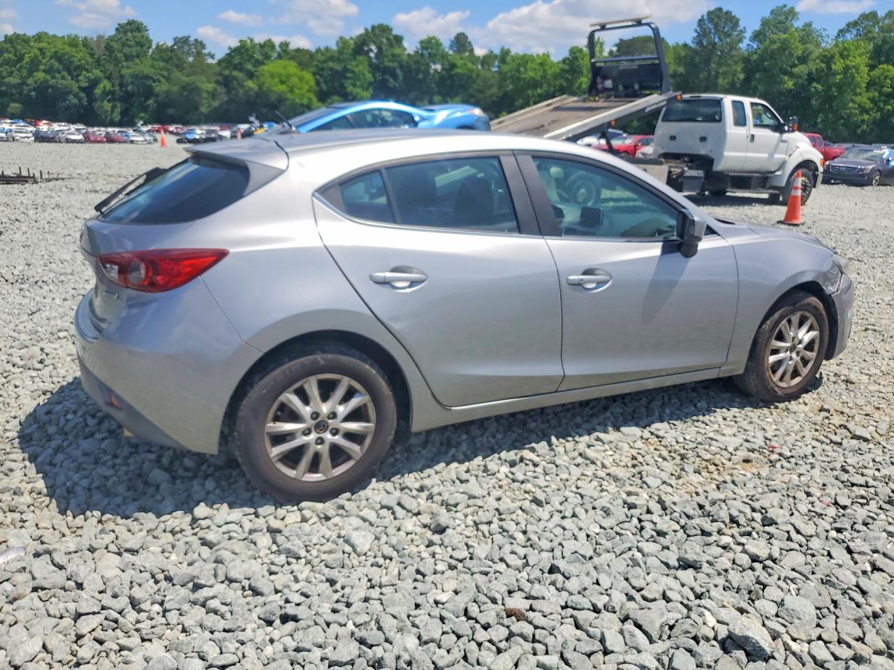 2016 MAZDA 3