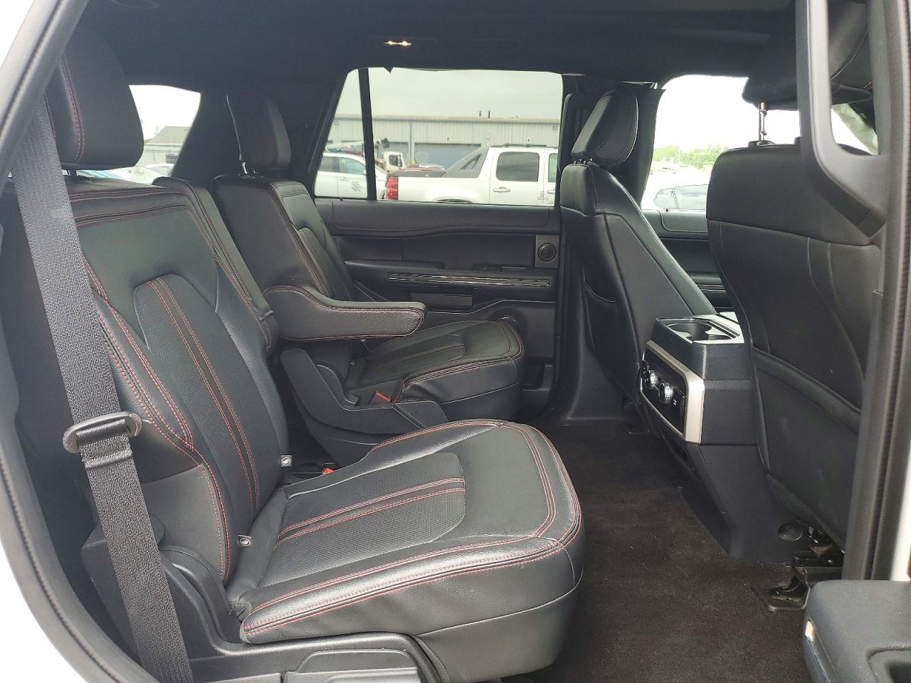 2022 FORD EXPEDITION